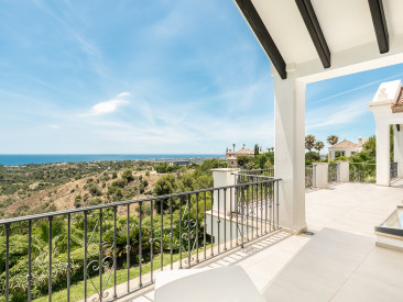 Villa in Marbella — photo 2
