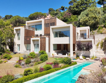 Villa for sale in El Madronal - R5395666