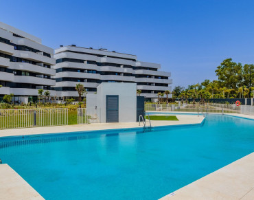 Apartment for sale in Torremolinos - R5076691