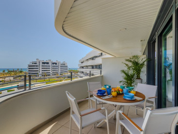 Apartment in Torremolinos — photo 2