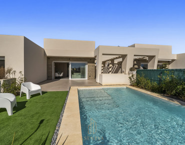 Villa for sale in La Finca Golf - EE11205