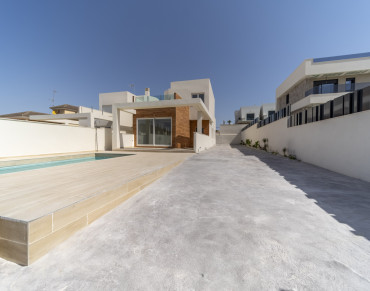 Villa for sale in Aguas Nuevas - EE8185
