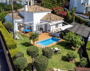 Villa for sale in Marbella - R5287684