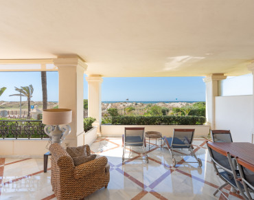 Apartment for sale in Marbella East - STSA021