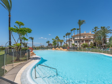 Apartment in Marbella — photo 3