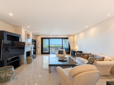 Apartment in Marbella — photo 4
