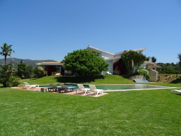 Villa in Marbella — photo 3