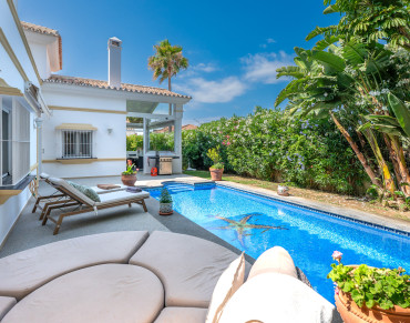 House for sale in Marbella East - W-04AGE3