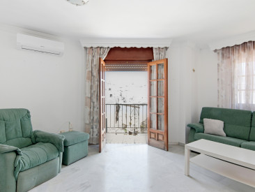 Apartment in Estepona — photo 2