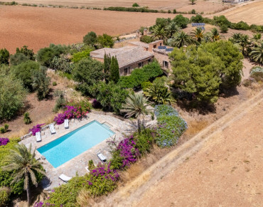 Finca for sale in Felanitx - 2712