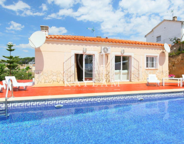 House for sale in Lloret residencial - LDM015