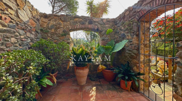 Villa for sale in Calonge, Santanyí €450.000 — photo 4 of 27