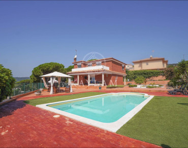 House for sale in Los pinares - LDM173