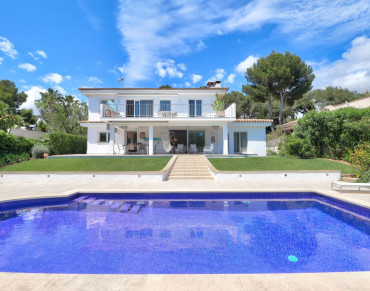 Villa for sale in Calvià - IP2-10827