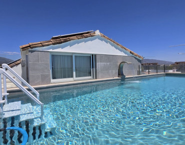Penthouse for sale in San Pedro de Alcantara - R5435914
