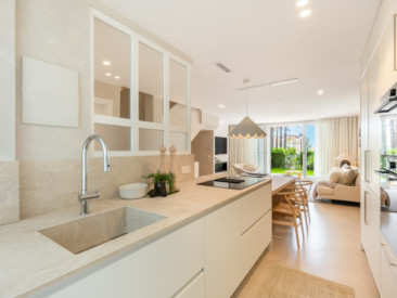 Town House in Marbella — photo 3