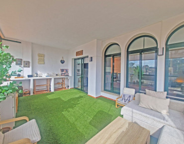 Apartment for sale in Elviria - R5264818