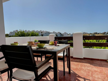 Apartment in Estepona — photo 3