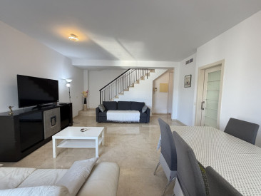 Apartment in Estepona — photo 4