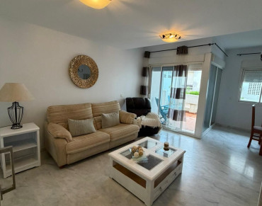 Apartment for sale in Estepona - R5377909