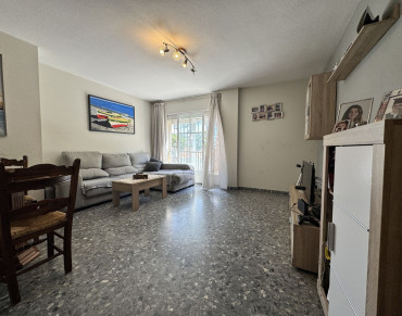 Apartment for sale in Estepona - R5427229