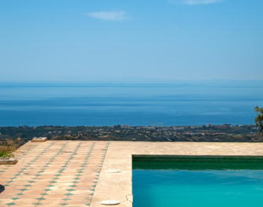 Villa for sale in Marbella East - mppLaMairena