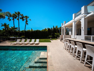 Villa in Marbella — photo 3