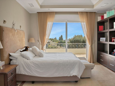 Villa in Marbella — photo 6