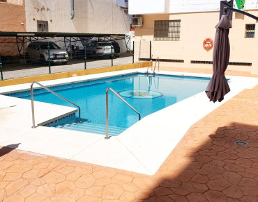 Apartment for sale in Fuengirola - R5372815