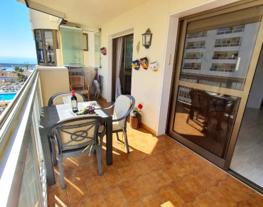 Apartment for sale in Fuengirola - R5387899