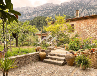 Villa for sale in Fornalutx - 211441/8832