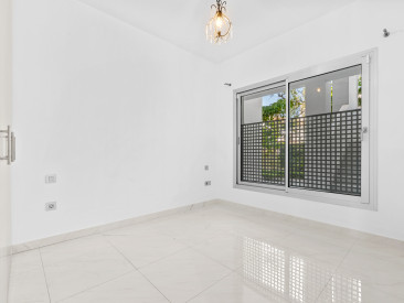 Apartment in Estepona — photo 5