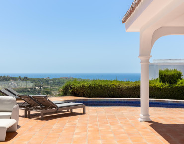 Villa for sale in Marbella East - mppelviriaviews