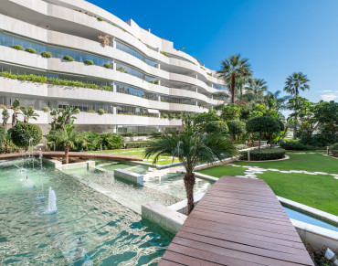 Apartment for sale in Marbella - W-0498X6