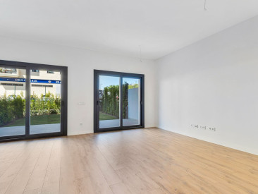 Apartment in Estepona — photo 4