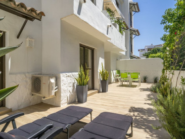 Apartment in Estepona — photo 3