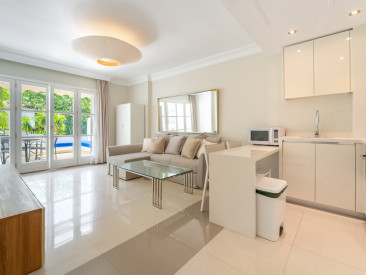 Apartment in Marbella — photo 4