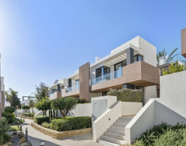 Town House for sale in Sierra Blanca / Golden Mile - LB-MP9TB8I8