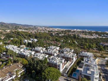 Town House in Marbella — photo 5
