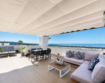 Town House for sale in Marbella East - W-04AJLZ