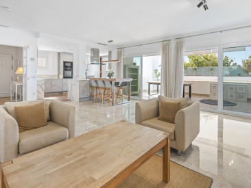 Town House in Marbella — photo 4