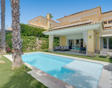 Villa for sale in Marbella East - 5893MLV