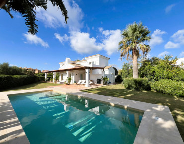 Villa for sale in Zona G - V055