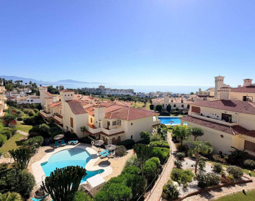 Apartment for sale in La Duquesa - 522
