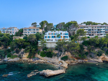 Villa in Cala Vinyas