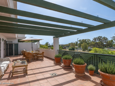 Apartment in Marbella — photo 4