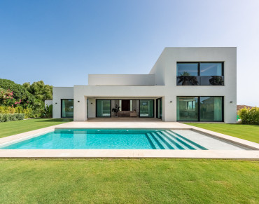 Villa for sale in Sotogrande Alto - NP2077