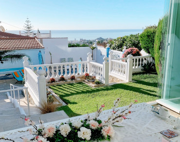 Villa for sale in Benalmadena Centro - ST6374