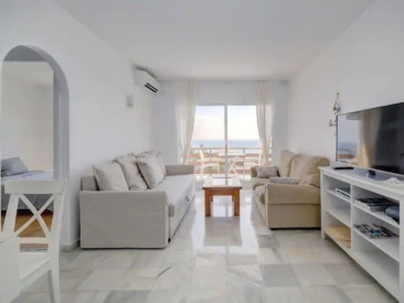 Apartment in Estepona — photo 4