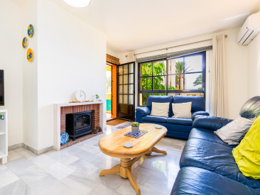 Apartment in Mijas Costa — photo 2